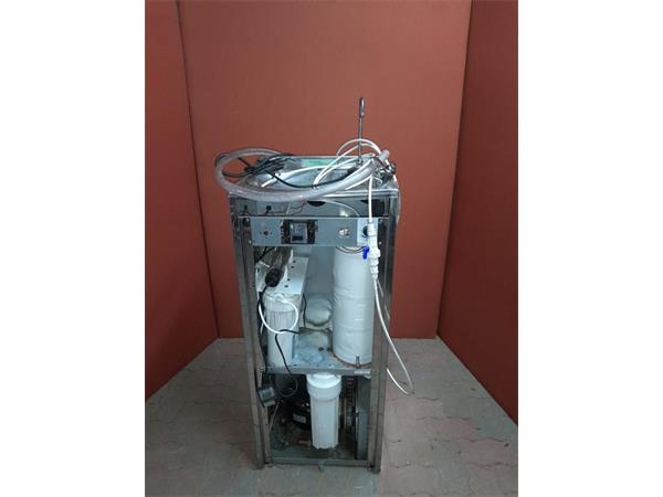 ~/upload/Lots/51478/AdditionalPhotos/c4icfouxl3c7i/Lot 019 Water Fountain Machine (2)_t600x450.jpg